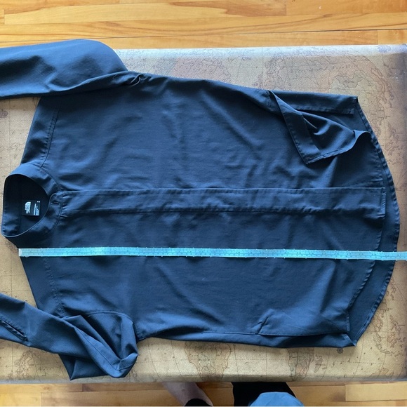 The North Face Black Shirt - Picture 6 of 8